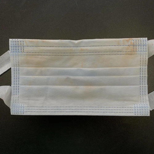 尼可测评 什么样的定妆产品不会蹭花你的口罩 文尾有狐狸