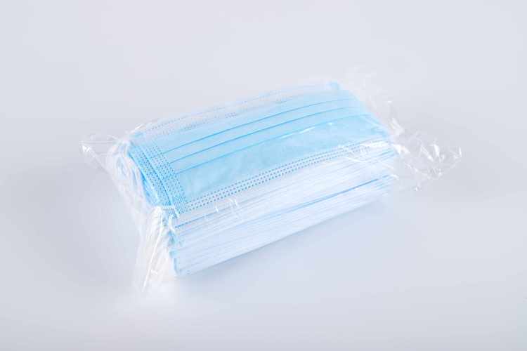 一次性无纺布三层口罩 日常防护的可靠选择
